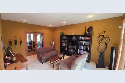 171 Red Oaks Drive, Vadnais Heights, MN 55127 - Photo 18