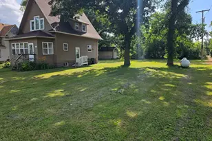 547 Grant St, Wendell, MN 56590 - Photo 2