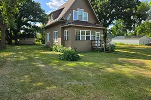 547 Grant St, Wendell, MN 56590 - Photo 1