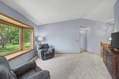 11216 Wisconsin Avenue N, Champlin, MN 55316 - Photo 8