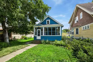 810 Randolph Ave, Saint Paul, MN 55102 - Photo 1