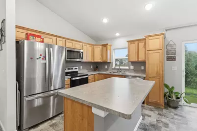526 3rd Avenue NE, Lonsdale, MN 55046 - Photo 8