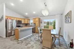 526 3rd Ave NE, Lonsdale, MN 55046 - Photo 6