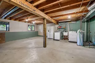 8585 Chanhassen Hills Dr S, Chanhassen, MN 55317 - Photo 30