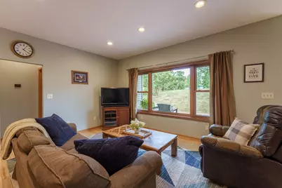 1317 7th Street N, Cannon Falls, MN 55009 - Photo 8
