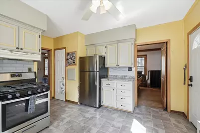 252 Stevens Street W, Saint Paul, MN 55107 - Photo 14
