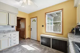252 Stevens Street W, Saint Paul, MN 55107 - Photo 16