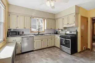 252 Stevens Street W, Saint Paul, MN 55107 - Photo 6