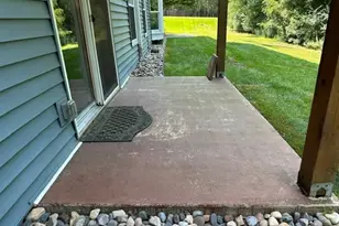1389 Berry Ridge Rd, Eagan, MN 55123 - Photo 16