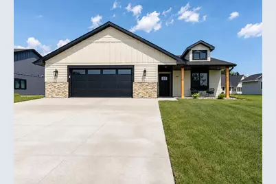 309 Pinehurst Drive, Mankato, MN 56001 - Photo 2