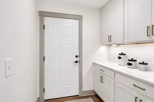 309 Pinehurst Dr, Mankato, MN 56001 - Photo 26