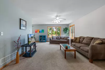 190 Benson Drive, Lewiston, MN 55952 - Photo 6