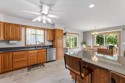 190 Benson Drive, Lewiston, MN 55952 - Photo 4
