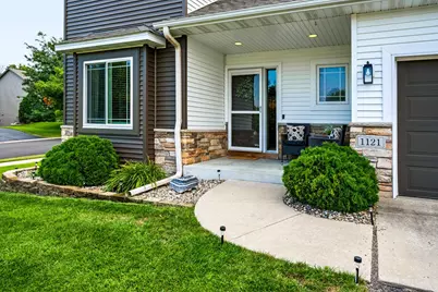 1121 Jasmine Lane, Jordan, MN 55352 - Photo 4
