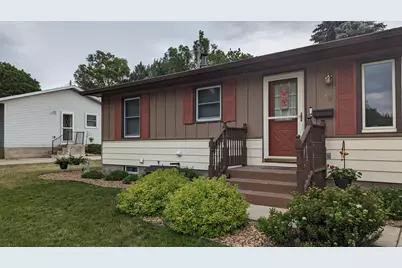 109 12th Street NW, Faribault, MN 55021 - Photo 2