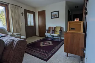109 12th St NW, Faribault, MN 55021 - Photo 4