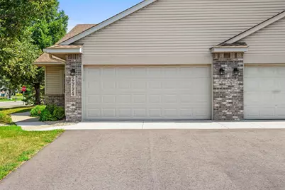 2994 Pitrina Way, Little Canada, MN 55117 - Photo 10