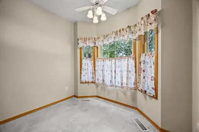 2994 Pitrina Way, Little Canada, MN 55117 - Photo 40