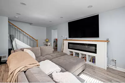 724 E Broadway Street, Monticello, MN 55362 - Photo 4