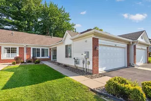 10478 Bay View Ln, Woodbury, MN 55129 - Photo 1