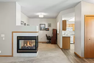 10478 Bay View Ln, Woodbury, MN 55129 - Photo 10