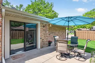9601 Lonsdale Cir, Minnetonka, MN 55305 - Photo 22