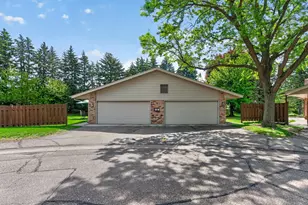 9601 Lonsdale Cir, Minnetonka, MN 55305 - Photo 26