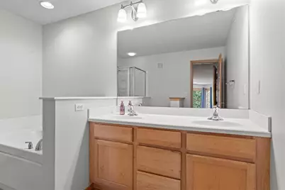 11159 Kinsley Street, Eden Prairie, MN 55344 - Photo 28