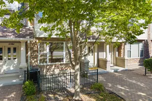 11159 Kinsley St, Eden Prairie, MN 55344 - Photo 48