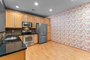 11159 Kinsley St, Eden Prairie, MN 55344 - Photo 8