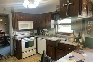 381 Morrison St E, Motley, MN 56466 - Photo 4