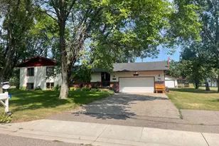 381 Morrison St E, Motley, MN 56466 - Photo 1