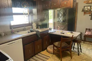 381 Morrison St E, Motley, MN 56466 - Photo 4