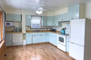 11 Ives Rd, Silver Bay, MN 55614 - Photo 8