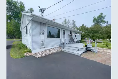 11 Ives Road, Silver Bay, MN 55614 - Photo 2