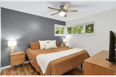 1405 Independence Avenue S, Saint Louis Park, MN 55426 - Photo 10