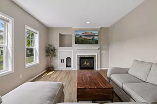 15105 Dupont Path, Apple Valley, MN 55124 - Photo 18