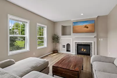 15105 Dupont Path, Apple Valley, MN 55124 - Photo 20