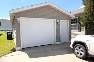 2205 Nightingale Ave NW, Stewartville, MN 55976 - Photo 4
