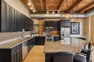 607 Washington Ave S, Minneapolis, MN 55415 - Photo 6