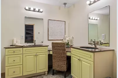 607 Washington Avenue S #307, Minneapolis, MN 55415 - Photo 20