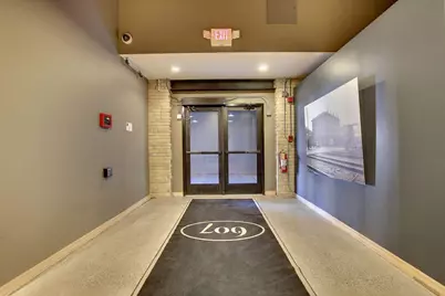 607 Washington Avenue S #307, Minneapolis, MN 55415 - Photo 38