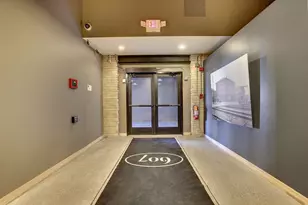607 Washington Ave S, Minneapolis, MN 55415 - Photo 38