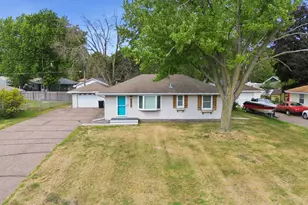 11550 Kumquat St NW, Coon Rapids, MN 55448 - Photo 2