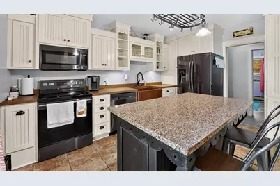 305 7th Street SW, Pine City, MN 55063 - Photo 8