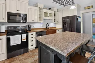 305 7th St SW, Pine City, MN 55063 - Photo 8