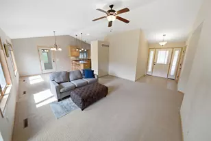 1407 Woodland Way, Lake City, MN 55041 - Photo 4