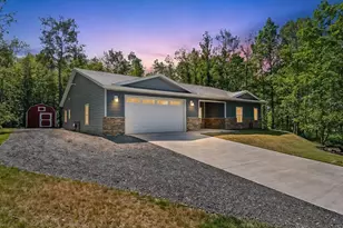 200 Langhorst Ct, Moose Lake, MN 55767 - Photo 1