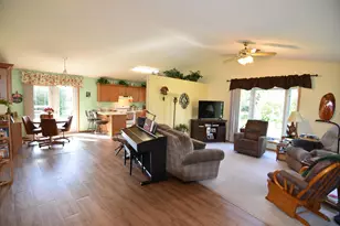 220 4th Ave SW, Baudette, MN 56623 - Photo 16
