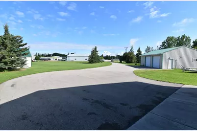 220 4th Avenue SW, Baudette, MN 56623 - Photo 6
